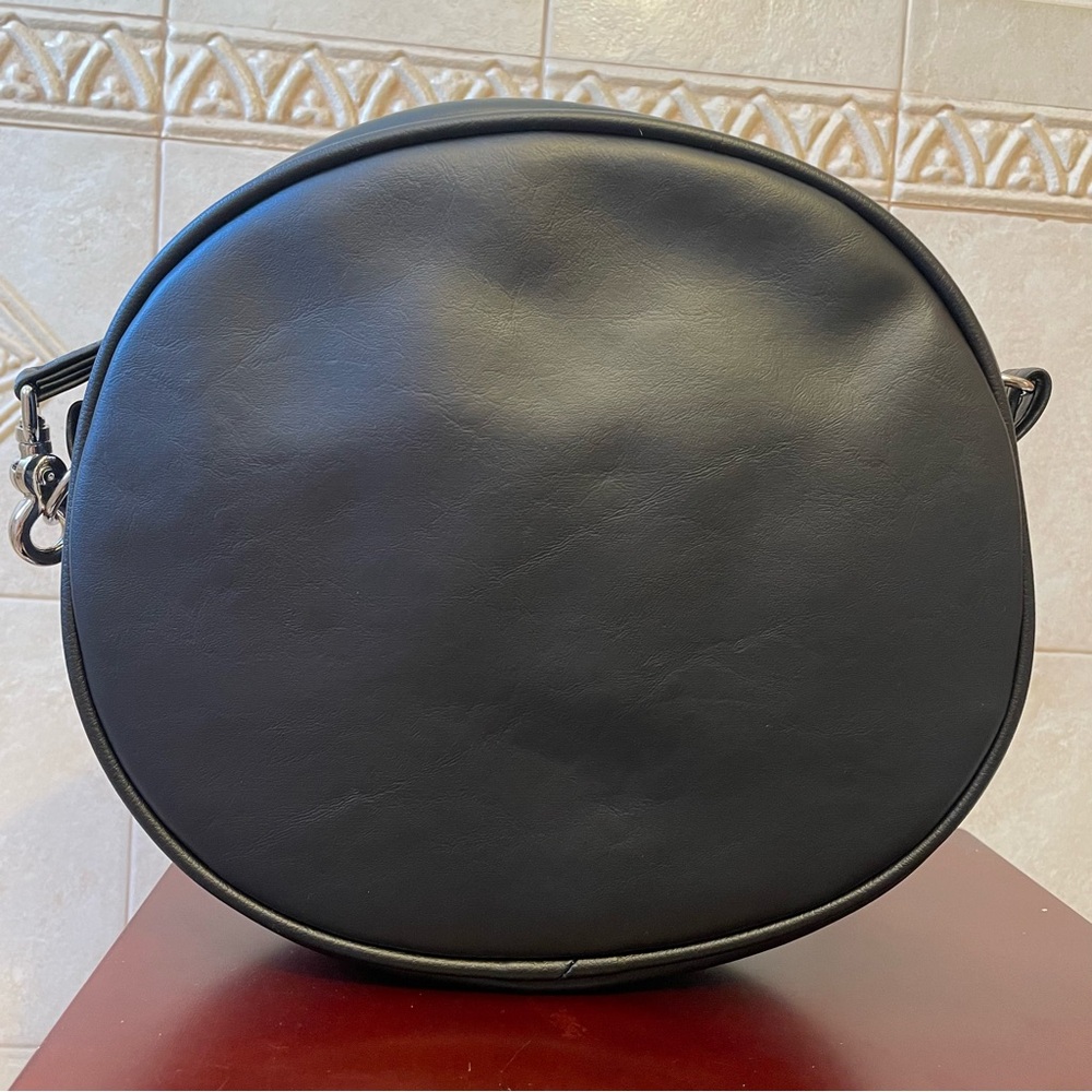 NEW LOVE PAIN STITCHES HANDCRAFTED BLACK IRIDESCENT BAT MOUTH PUMPKIN BAG Purse - Picture 6 of 16
